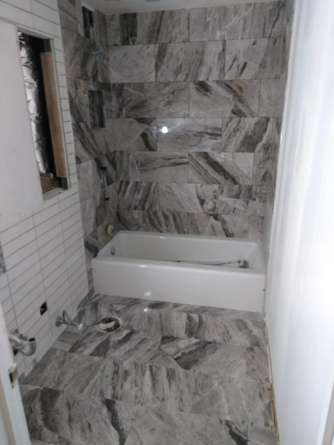 bathroom-remodeling-project-pm-tile-4c