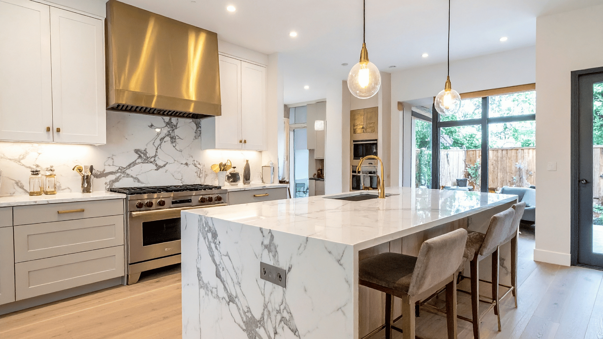 Services 5 modern luxurious kitchen