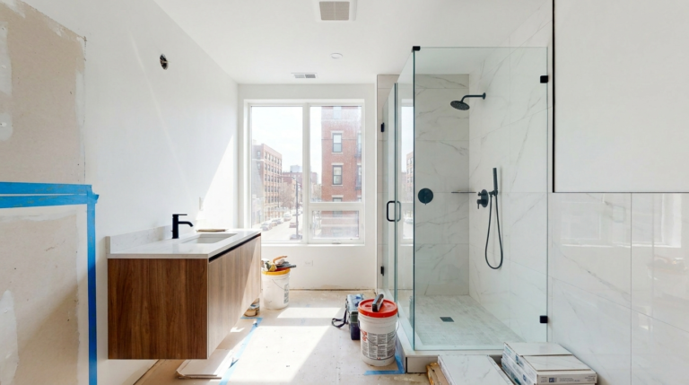 How Long Does a&nbsp;Bathroom Remodel Take? A&nbsp;Realistic Timeline