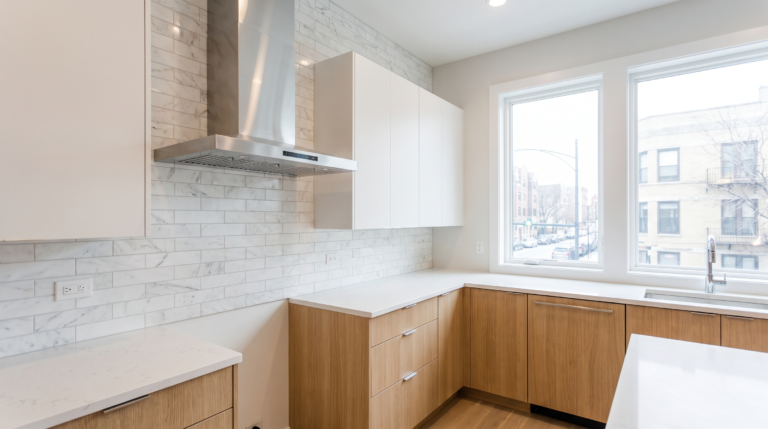 Kitchen Backsplash Tile Guide: Materials, Styles & Installation